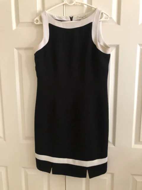 Amanda Smith Size 12 Black Cream Lined Dress Gown Stylish Women