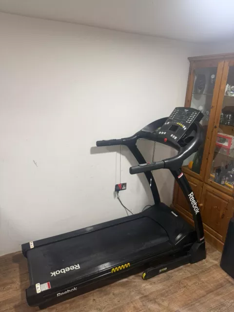 Reebok zr8 motorized treadmill on sale