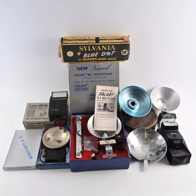 Lot of VTG Camera Flash & Accessories, Canon, Kalart, Sylvania, Minolta Untested