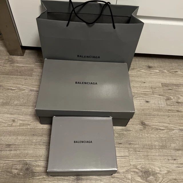 Shopping balenciaga deals