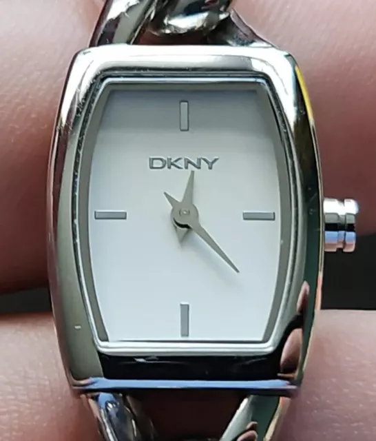 Buy DKNY - Quartz Wristwatch/NY2902 | Time.am