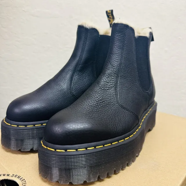 dr martens Quad Faux Fur Lined Platform Chelsea Boots size 9