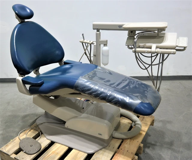 Adec 1040 Dental Exam Chair Adec 1040 Dental Exam Chair