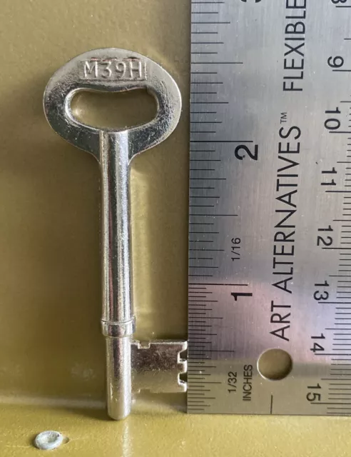 Union Yale 2 Lever Mortice Key - M39H Pre Cut Mortice Key (For One Only) 2