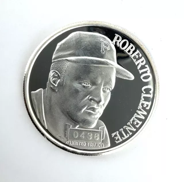 1973 Roberto Clemente HOF .999 Silver Medal 1oz Round Coin Limited Edition #438