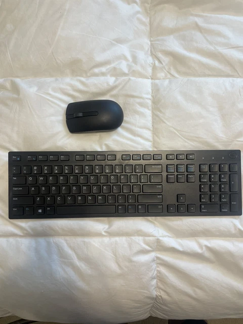 Dell WK636P Wireless Keyboard and Mouse / Dell Receiver Exc condition Dell WK636P Wireless Keyboard and Mouse / Dell Receiver Exc condition