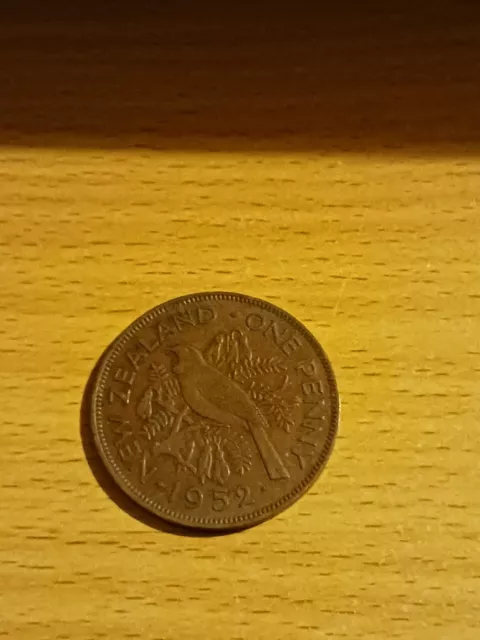 1952 New Zealand Penny Coin