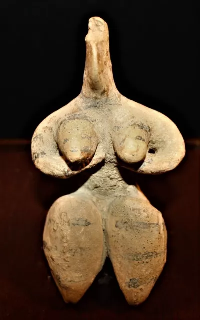 Tell Halaf Fertility Goddess Syria C. 5,000 Bc Display Case