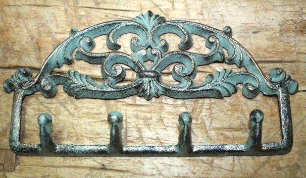 Cast Iron VICTORIAN STYLE Towel Coat Hooks Hat Hook Key Rack Rustic Heart 4 HOOK