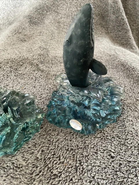 Dakin Wyland California Grauwal #8264 & antiker Buckel #9524 3