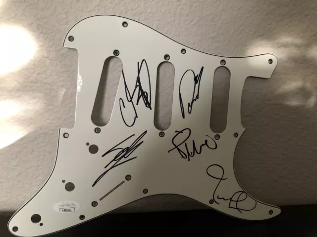 Simple Plan Signed Auto Pickguard Pick Guard JSA All 5 Members Rare