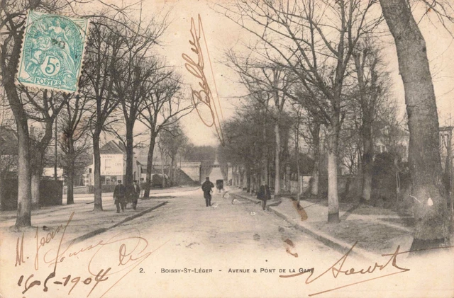 Cpa Val De Marne 94 Boissy St Leger Avenue & Pont De La Gare
