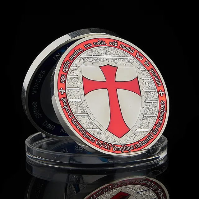 The Red Knights Templar Crusaders Shield Cross Commemorative Silver Plated Coin