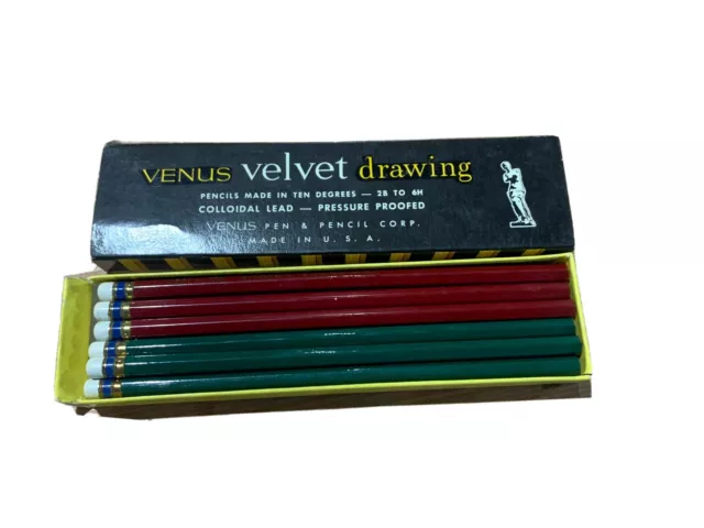 Vintage Venus Velvet Drawing Pencils 880 2H Dark Red and Green