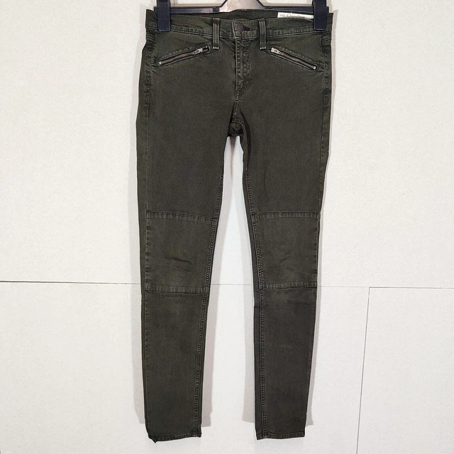 Jeans con hotsell fiori ricamati zara