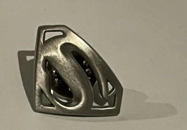 SUPERMAN / D.C. COMICS PEWTER TONE LOGO LAPEL PIN Movie Theatre Promo.