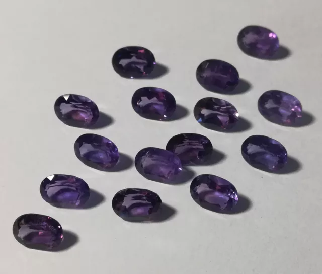 schöner Amethyst im Facettenschliff 7x5mm oval- mittel-lila