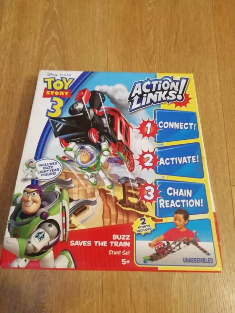 toy story 3 action links buzz saves the train