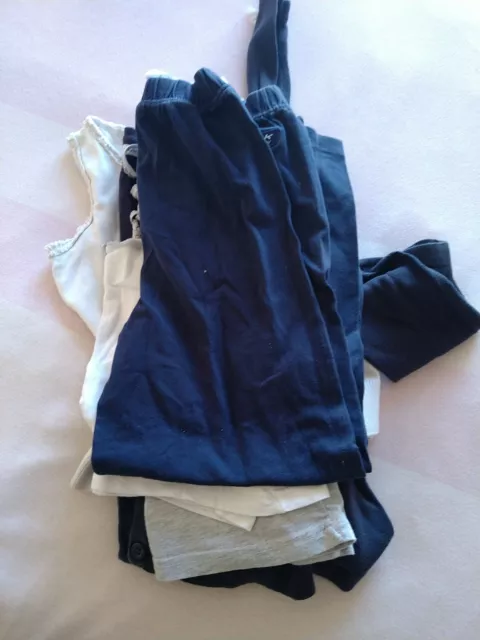Small Girls Bundle Of Clothes Age 5-6