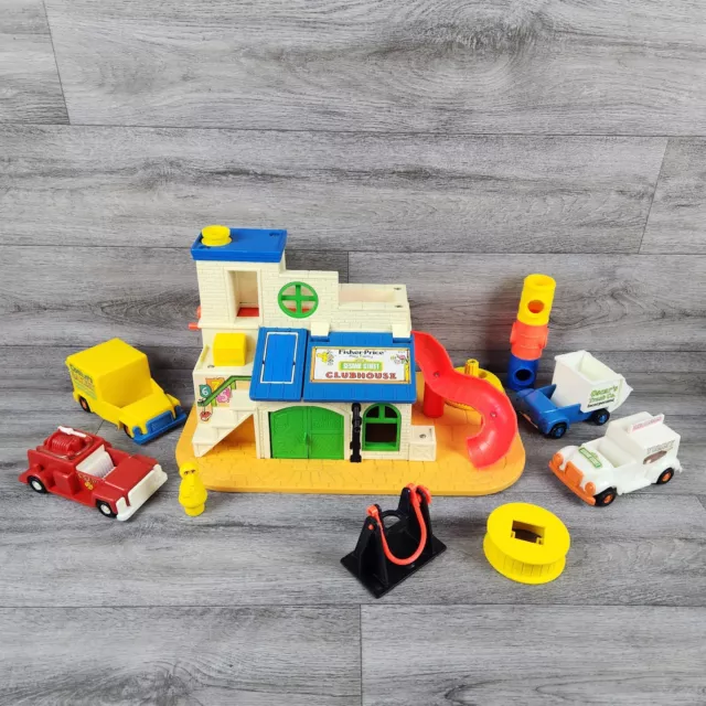 Vintage Fisher Price Little People Sesame Street Clubhouse #937 Nice! 