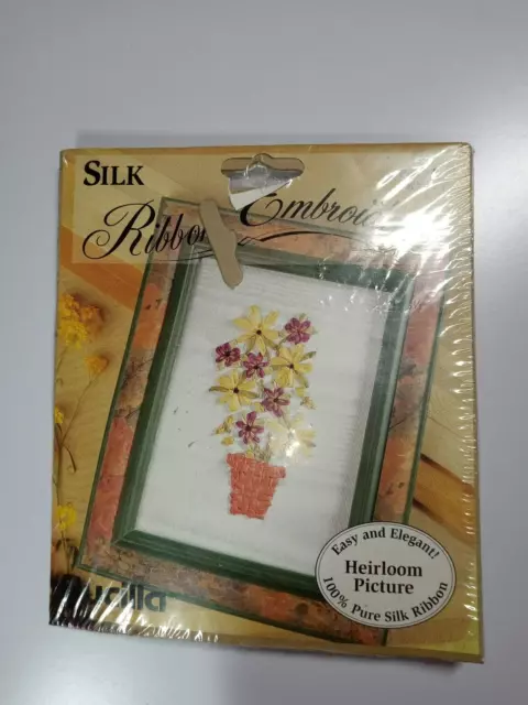 Kit de bordado de cinta de seda Bucilla - maceta bonita - No 41170 - Imagen de la reliquia-1995