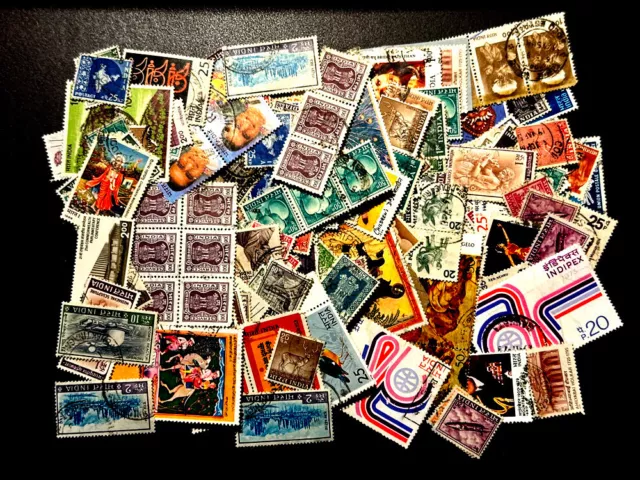 India: 1940'S - 80'S 215 Stamps Good Variety