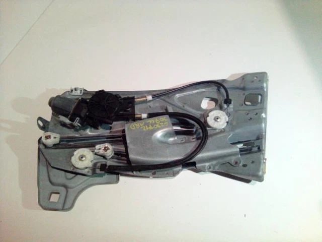 PORTE AVANT DROIT POUR CASALINI M10 (09-12) 635CC DIESEL PORTE AVANT DROIT POUR CASALINI M10 (09-12) 635CC DIESEL