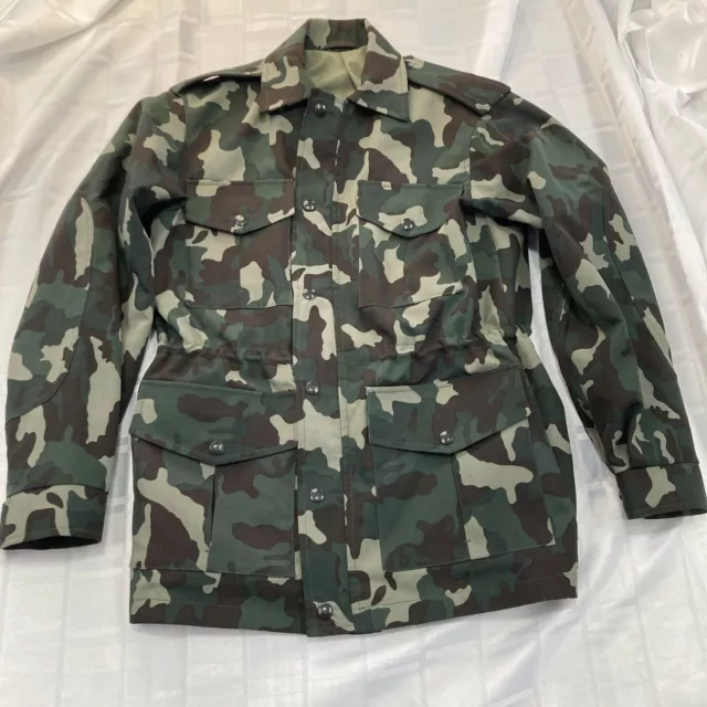 Canadian Forces Original Garrison Jacket Small Regular Camouflage Paintball S/M