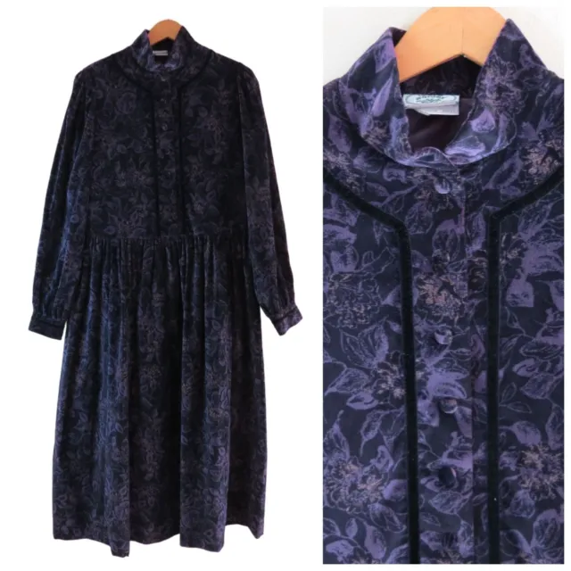 Vintage 80s LAURA ASHLEY Women's Dark Velvet Victorian Witchy Dress Size 8