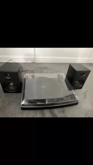 Gpo piccadilly matte black turntable sales with speakers