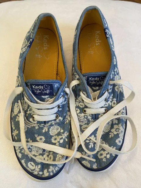 TAYLOR SWIFT Keds, size 7.5 sneakers, blue with white flowers, good condition