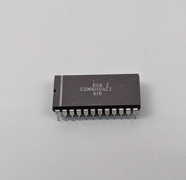Circuit SRAM CMOS RCA CDM6116A2 - 2048 Mots De 8 Bits, Boîtier DIP24