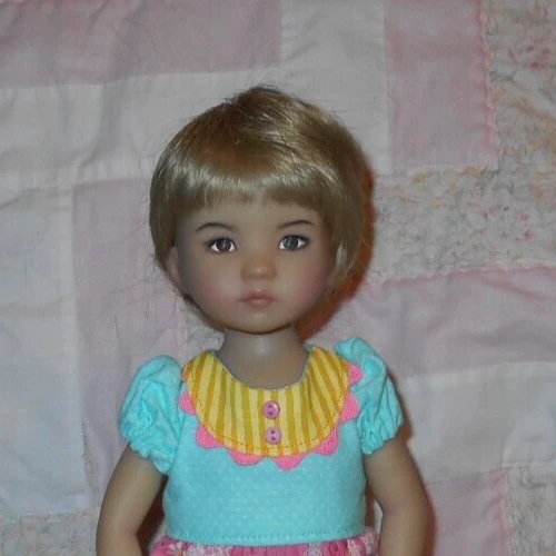 Playhouse BOB Unisex Doll Wig SIZE 7/8 BLONDE Short Layered Style w/Bangs NWT