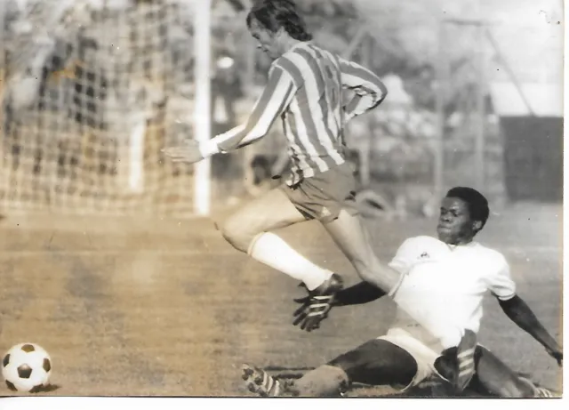 Football Photo A.G.P. - AGENCE FRANCE PRESSE - MARIUS TRESOR