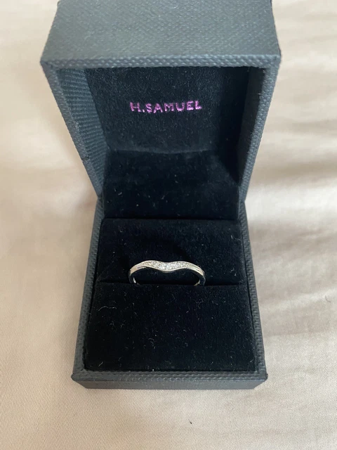 Wishbone ring store h samuel