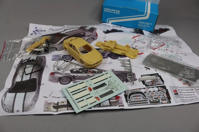 Véhicule miniature 1/43 Peugeot 203 decouvrable Tour de France 1949