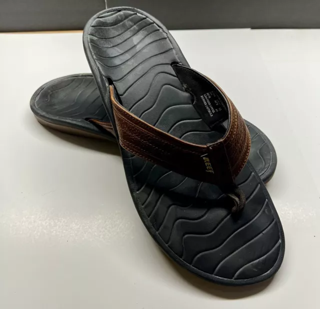 Reef Sandals Men's Size 12 Flip Flops Brown Leather Casual Slip On