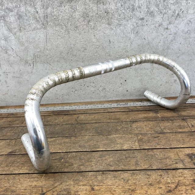Vintage Cinelli Mod Giro D’Italia Handlebars 26.0 mm 64 380 mm Race Bike Crest