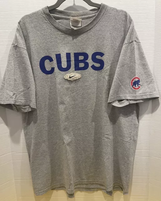 Vintage Y2K Nike MLB Chicago Cubs Center Swoosh Patch Heather Gray Mens Large