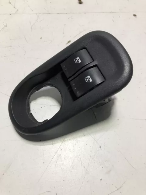 Renault Kangoo Window Switch 8200637849 Front OS Right Side Expression K21