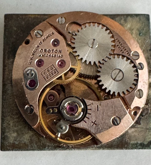 Chronomètre vintage à remontage manuel Excelsior Park Chronomètre vintage à remontage manuel Excelsior Park