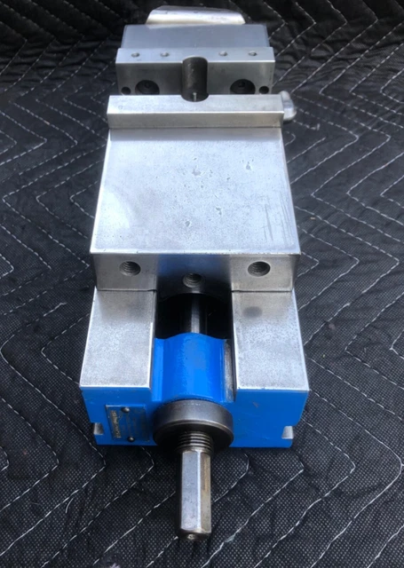 Kurt II PTH400A Hydraulic/Manual Vise, 4” Jaws, Outstanding Condition, USA Kurt II PTH400A Hydraulic/Manual Vise, 4” Jaws, Outstanding Condition, USA