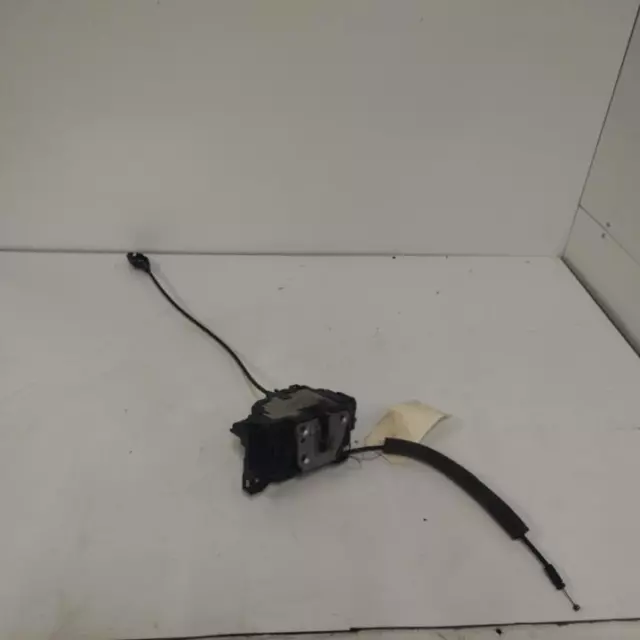 Serrure avant droit d'occasion ref.  8060000Q0C de NISSAN NV400 /R:73885490