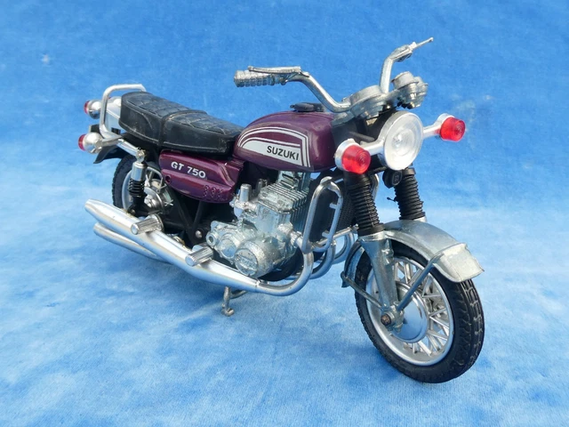 Modèle Réduit Moto SUZUKI GT 750 Polistil échelle 1/15 – Occasion Assez Bon état, Miniature Collection