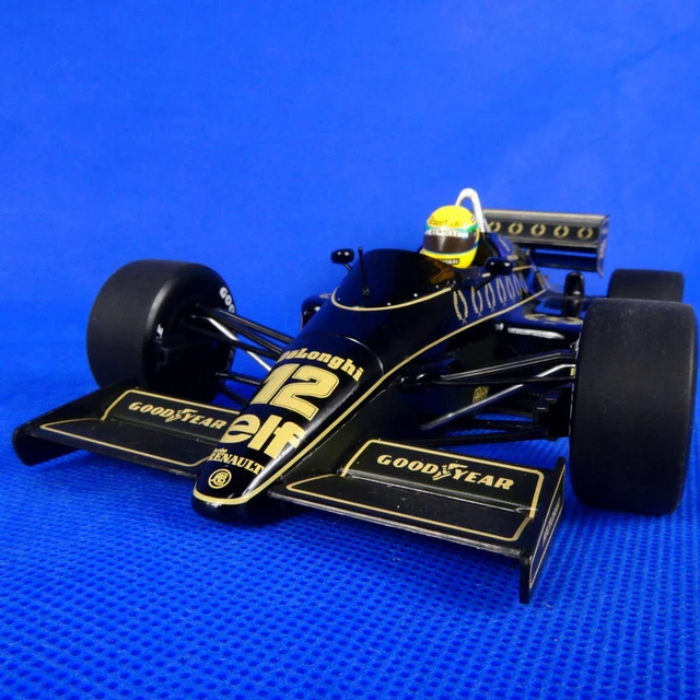 Ayrton Senna Lotus Renault 98T 1986 Senna Collection MINICHAMPS Racing Car