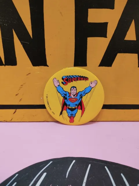 1976 Superman Yellow Pinback Button DC Comics Vintage Pin