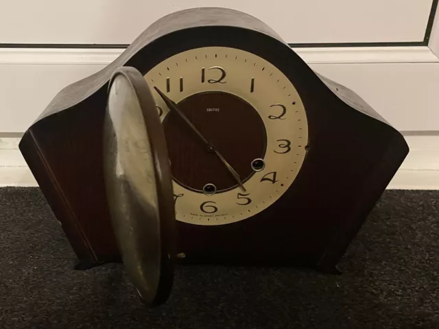 Vintage Art Deco SMITHS Wooden Chiming Mantle Clock For Spares or Repairs 2