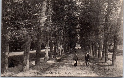 CPA/DEP 78/MAISON LAFFITE  AVENUE EGLE 