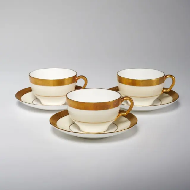 Set of three (3) Vntg. Minton "Buckingham" Tea Cups & Saucers, Gold Encrusted