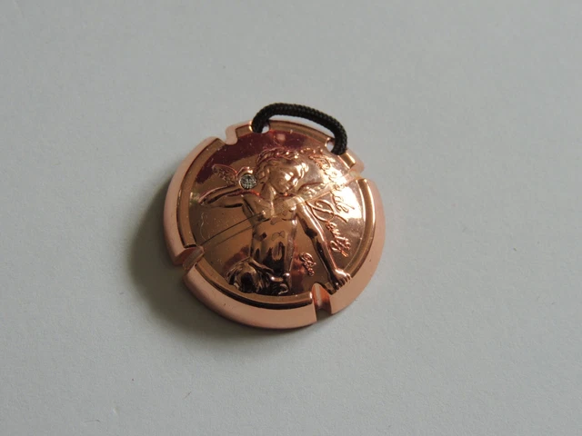 CAPSULE DE CHAMPAGNE Amour De Deutz 2009 couleur rosée avec strass EUR